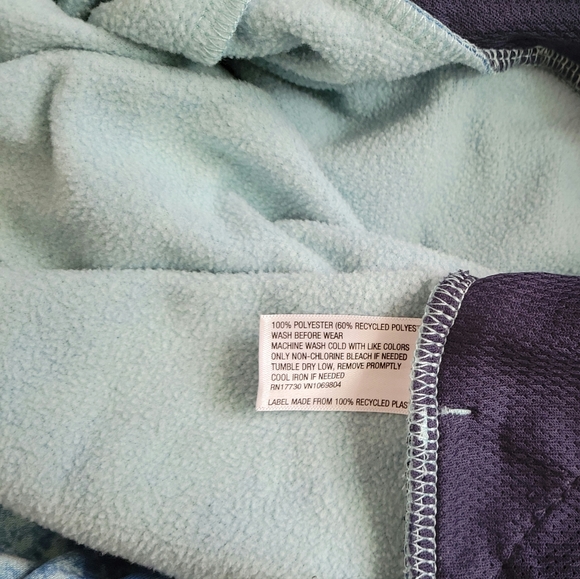 Kids All In Motion Blue Canopy Tech Fleece Tie Dye Hoodie - Picture 3 of 4